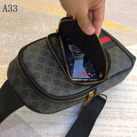 Gucci CrossBody Bag 18