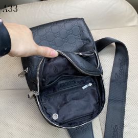 Gucci CrossBody Bag 12