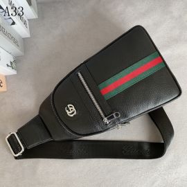 Gucci CrossBody Bag 19
